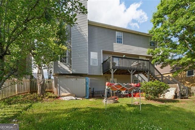 5077 Newpark Drive, Acworth, GA 30101