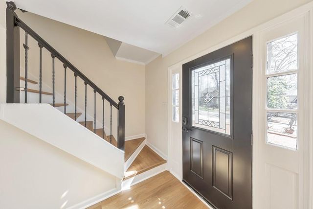 5112 Rocky Glen, Stone Mountain, GA 30088