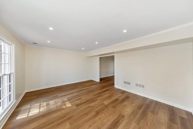 5112 Rocky Glen, Stone Mountain, GA 30088