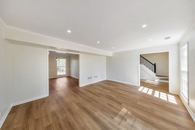 5112 Rocky Glen, Stone Mountain, GA 30088