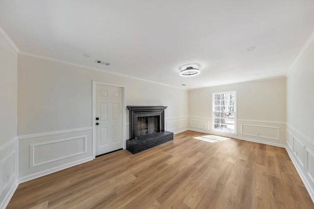 5112 Rocky Glen, Stone Mountain, GA 30088