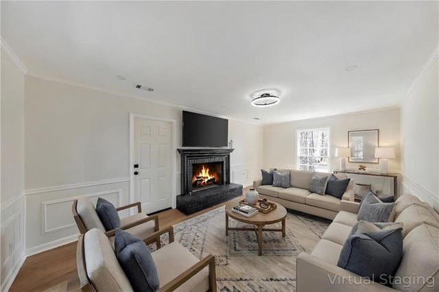 5112 Rocky Glen, Stone Mountain, GA 30088