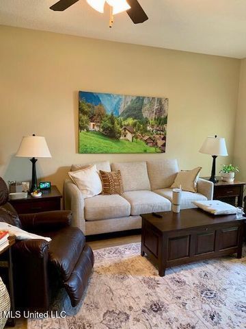 3245 Jade Lane, Southaven, MS 38672