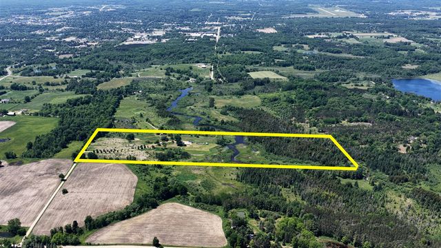 17274 Wilson Road, Big Rapids, MI 49307