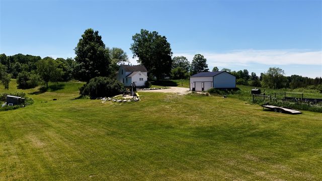 17274 Wilson Road, Big Rapids, MI 49307