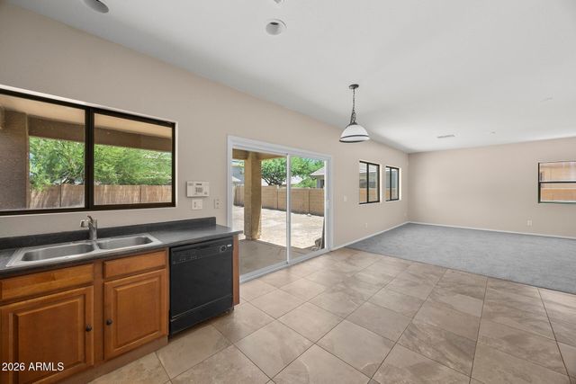 6917 S 50TH Glen, Laveen, AZ 85339