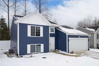72268 Beacon Court, South Haven, MI 49090