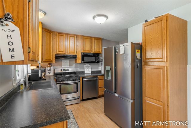 3341 30th Street, Grandville, MI 49418