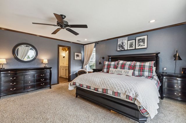 240 Paint Pony Trail N, Fort Worth, TX 76108