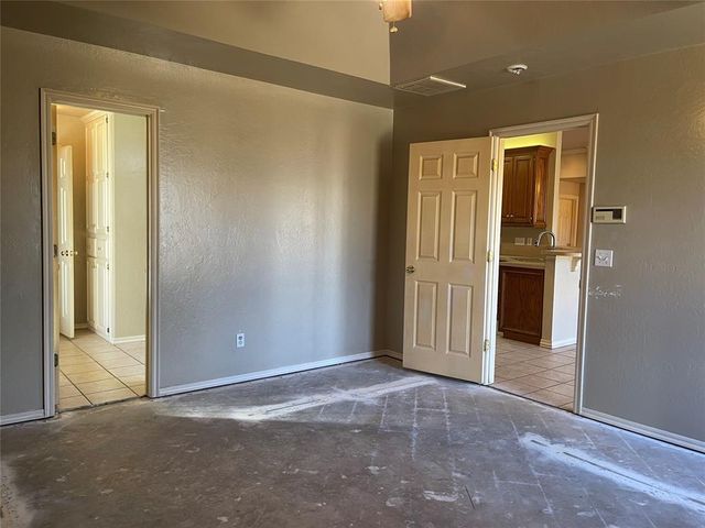 866 Harrison Street, Harrah, OK 73045