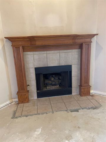 866 Harrison Street, Harrah, OK 73045