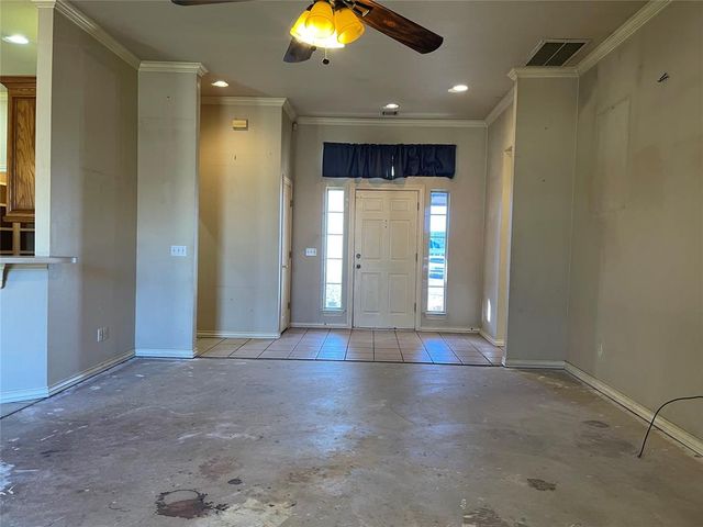 866 Harrison Street, Harrah, OK 73045