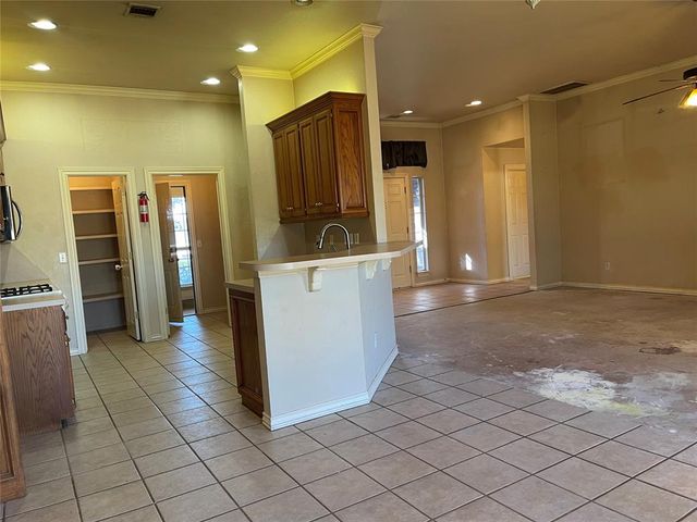 866 Harrison Street, Harrah, OK 73045