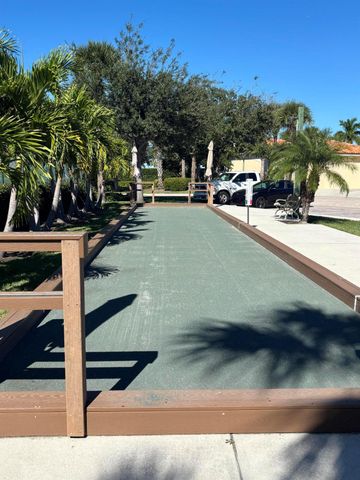 7 Harbour Isle Drive E 301, Fort Pierce, FL 34949