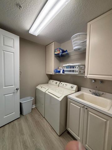 7 Harbour Isle Drive E 301, Fort Pierce, FL 34949