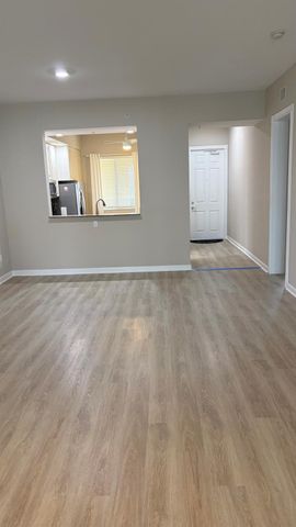 7 Harbour Isle Drive E 301, Fort Pierce, FL 34949