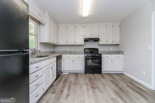21 Willow Bend Drive, Hiram, GA 30141