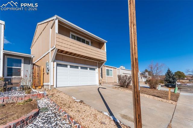 828 San Bruno Place, Colorado Springs, CO 80906