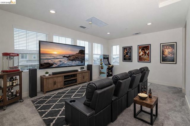 61101 Via Vicenza, San Ramon, CA 94583