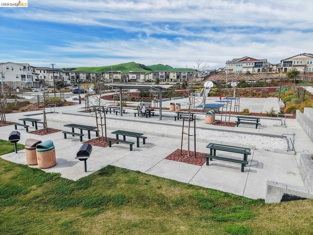 61101 Via Vicenza, San Ramon, CA 94583