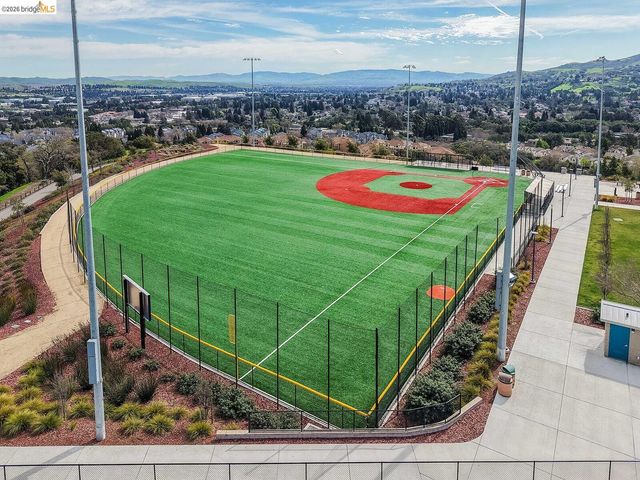 61101 Via Vicenza, San Ramon, CA 94583