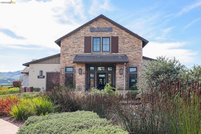 61101 Via Vicenza, San Ramon, CA 94583