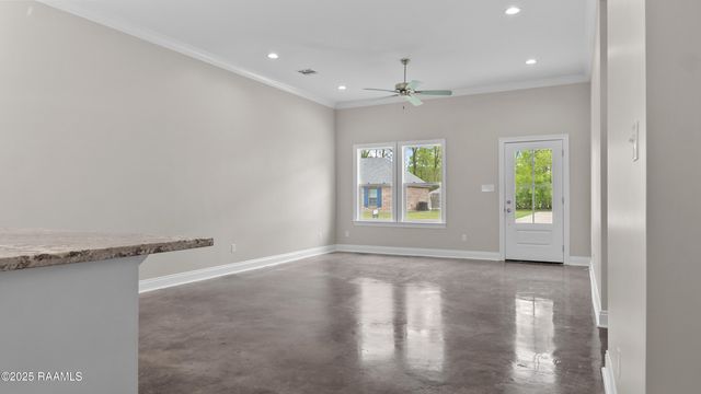 1025 Timber Trails Road, Breaux Bridge, LA 70517