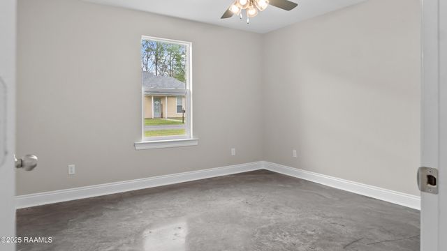 1025 Timber Trails Road, Breaux Bridge, LA 70517