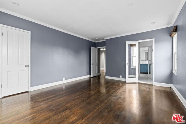 1307 S Rimpau Boulevard, Los Angeles, CA 90019
