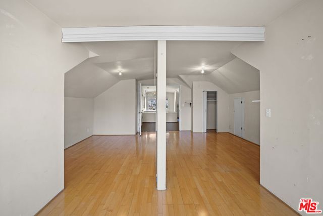 826 S Park View Street, Los Angeles, CA 90057