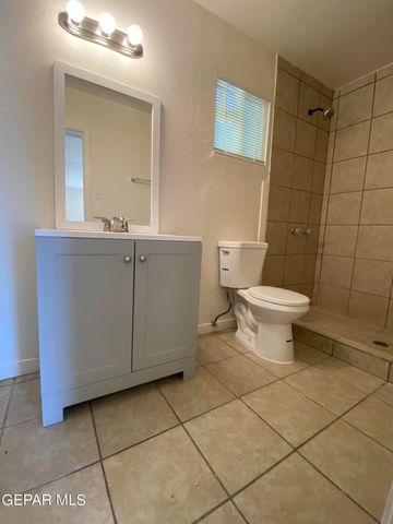 8919 NORTON Street 3, El Paso, TX 79904