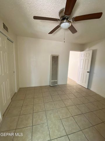 8919 NORTON Street 3, El Paso, TX 79904