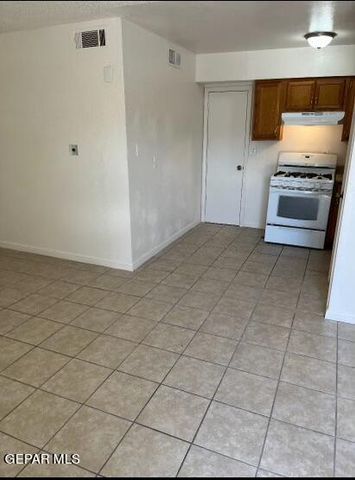 8919 NORTON Street 3, El Paso, TX 79904