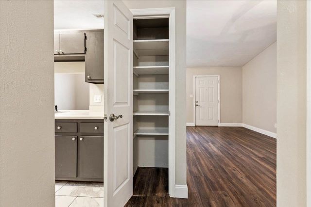 247 WHETHERBINE Way, Tallahassee, FL 32301