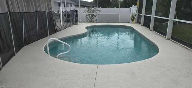 1812 NE 13th AVE, Cape Coral, FL 33909