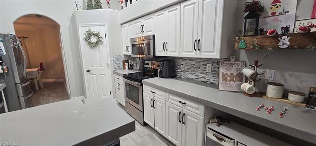 1812 NE 13th AVE, Cape Coral, FL 33909