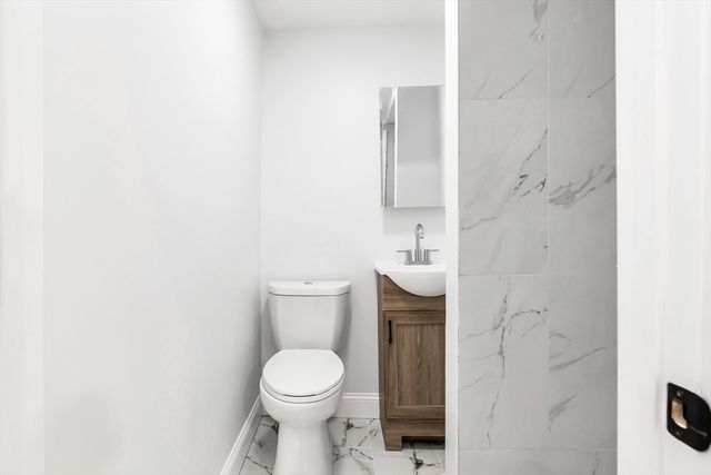193 Appleton 3, Lowell, MA 01852