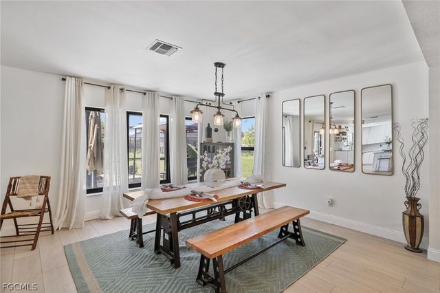 17304 Vagabond CIR, Punta Gorda, FL 33955