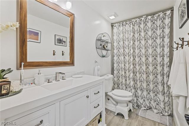 17304 Vagabond CIR, Punta Gorda, FL 33955