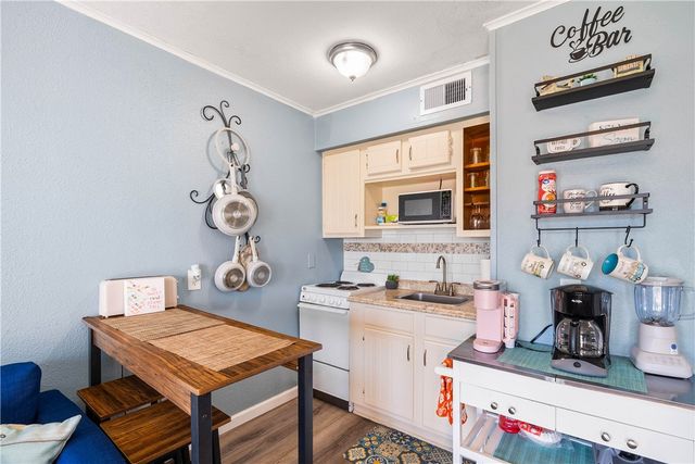 3938 Surfside Blvd 3232, Corpus Christi, TX 78402