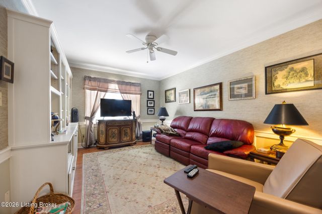 5601 Coach Gate Wynde 6A, Louisville, KY 40207