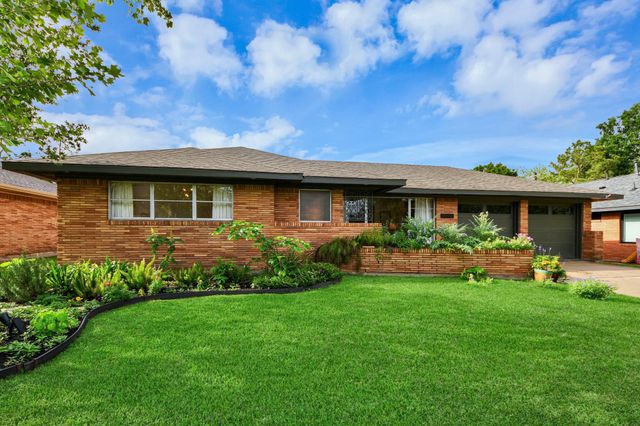 6327 Grovewood Ln, Houston, TX 77008