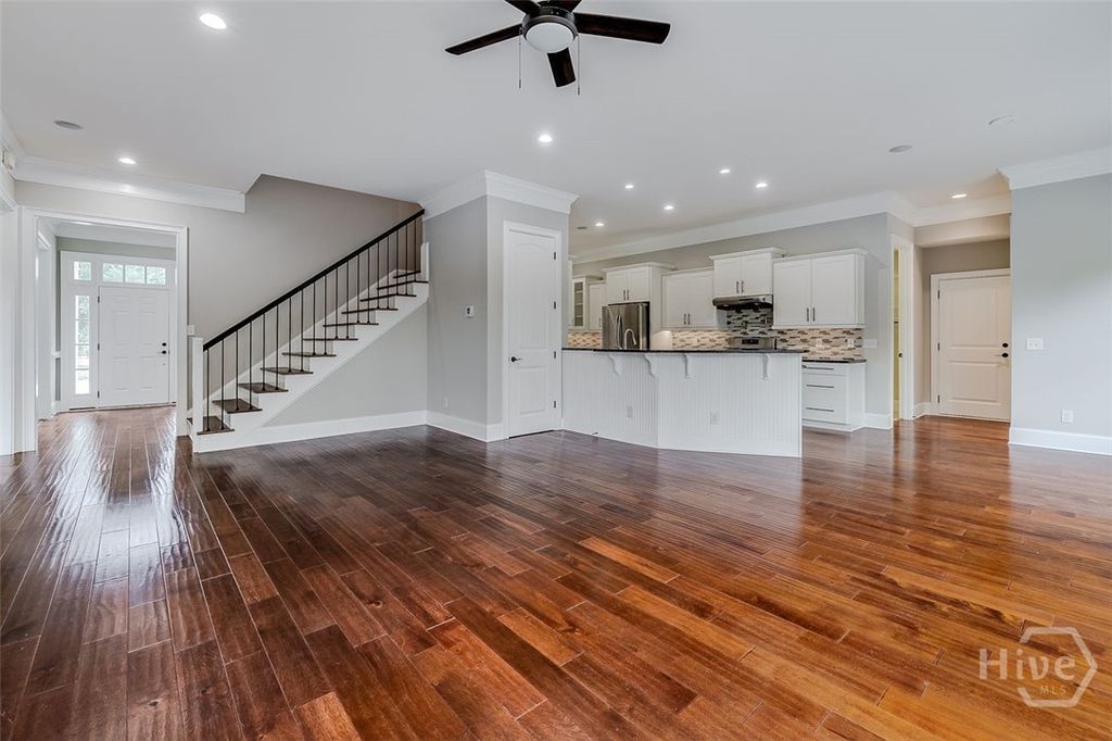 Image 10 of property listing at 195 Spanton Crescent, Pooler, GA 31322