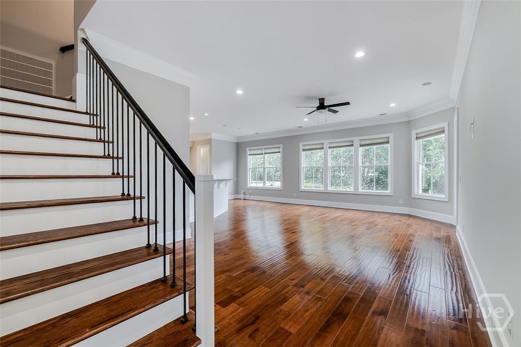 Image 34 of property listing at 195 Spanton Crescent, Pooler, GA 31322