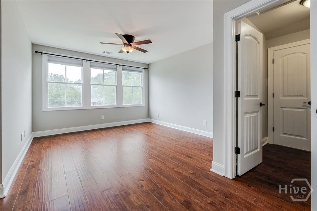 Image 36 of property listing at 195 Spanton Crescent, Pooler, GA 31322