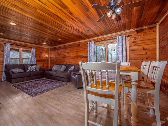 1528 KY-377, Vanceburg, KY 41179