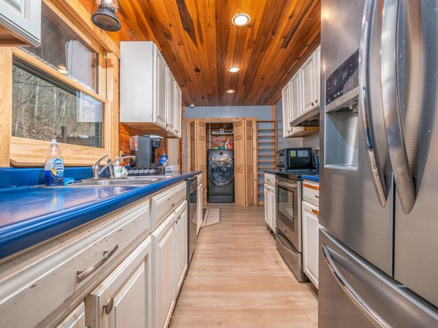 1528 KY-377, Vanceburg, KY 41179