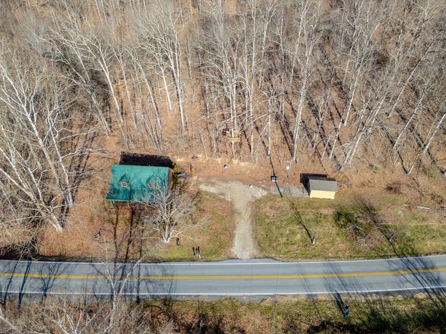 1528 KY-377, Vanceburg, KY 41179