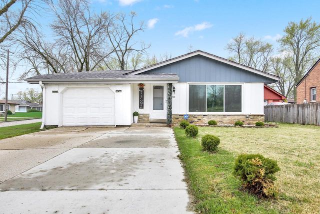 2522 College AVENUE, Milwaukee, WI 53221