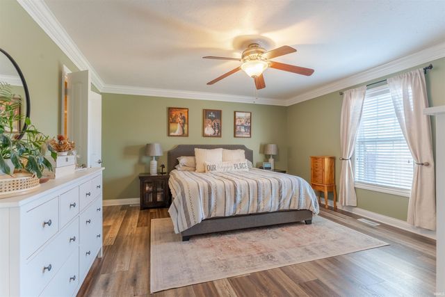 7720 St. Jordan Circle, Newburgh, IN 47630